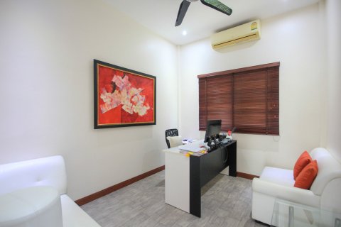 Villa in Hua Hin, Thailand 3 Schlafzimmer № 222136 - Foto 30