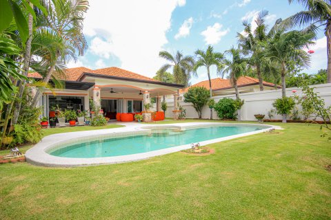 Villa in Hua Hin, Thailand 3 Schlafzimmer № 222136 - Foto 6