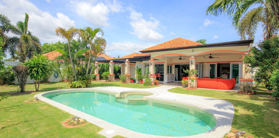 Villa in Hua Hin, Thailand 3 Schlafzimmer № 222136