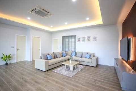 Villa in Hua Hin, Thailand 3 Schlafzimmer № 222138 - Foto 16