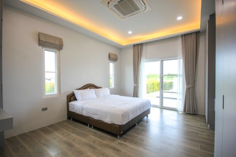 Villa in Hua Hin, Thailand 3 Schlafzimmer № 222138 - Foto 24