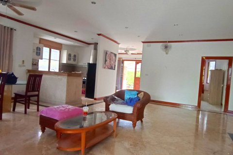 Villa in Hua Hin, Thailand 4 Schlafzimmer № 222137 - Foto 6