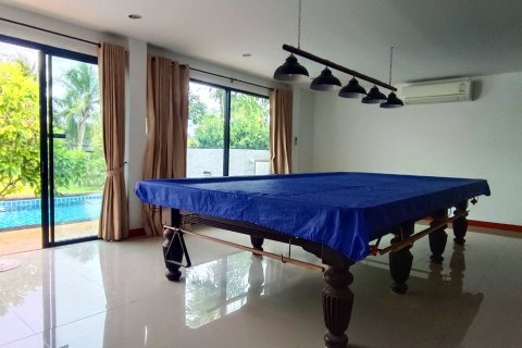 Villa in Hua Hin, Thailand 4 Schlafzimmer № 222137 - Foto 5