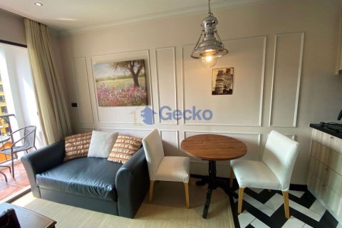 Condo in Pattaya, Thailand, 1 bedroom № 209429 - photo 3
