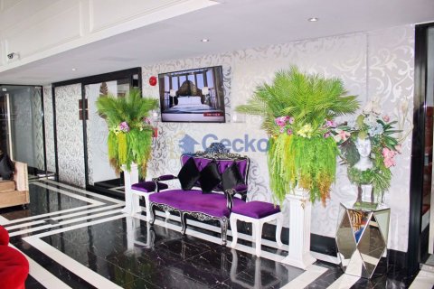 Condo in Pattaya, Thailand, 1 bedroom № 209429 - photo 2