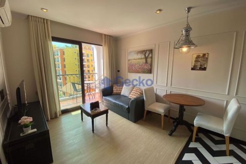 Condo in Pattaya, Thailand, 1 bedroom № 209429 - photo 8