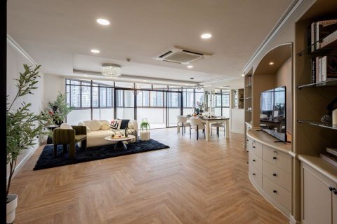 Condo in Bangkok, Thailand, 3 bedrooms  № 144617 - photo 4
