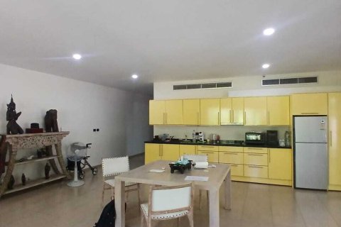 Studio dans le Condo à Kathu, Thaïlande  № 148560 - photo 13