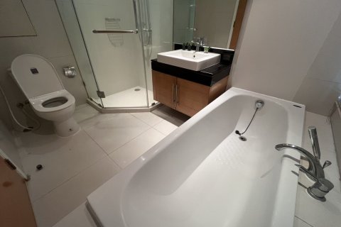 Condo in Khlong Toei, Bangkok, Thailand, 2 bedrooms  № 148556 - photo 5