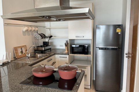 Condo in Khlong Toei, Bangkok, Thailand, 2 bedrooms  № 148556 - photo 9