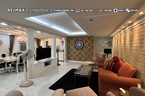 Condo à Watthana, Bangkok, Thaïlande, 3 chambres № 200814 - photo 7