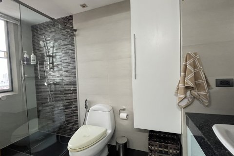 Condo à Watthana, Bangkok, Thaïlande, 3 chambres № 200814 - photo 21