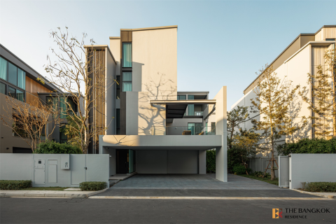 Condo in Bangkok, Thailand, 4 bedrooms  № 187541