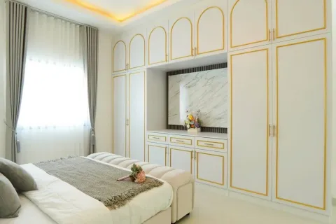 Villa in Pattaya, Thailand 4 bedrooms № 162087 - photo 6