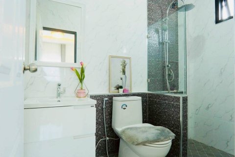 Villa in Pattaya, Thailand 4 bedrooms № 162087 - photo 10