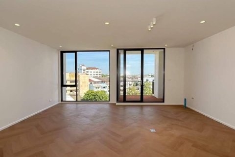 Townhouse in Watthana, Bangkok, Thailand 5 bedrooms № 162083 - photo 12