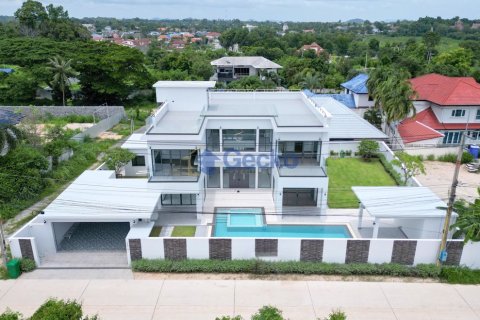 Maison à Pattaya, Thaïlande 5 chambres № 196487