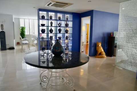 Condo à Bangkok, Thaïlande, 3 chambres  № 143567 - photo 4
