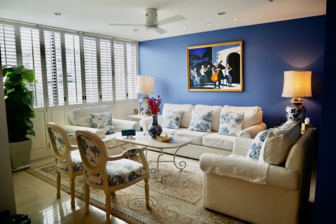 Condo à Bangkok, Thaïlande, 3 chambres  № 143567 - photo 3