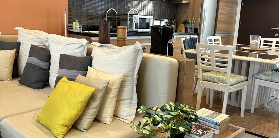 Кондоминиум с 2 спальнями в Ча-аме, Таиланд № 169034