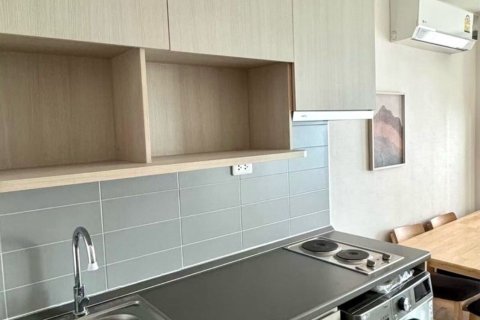 Кондоминиум с 2 спальнями в Банг Сью, Бангкок, Таиланд № 169039 - фото 8