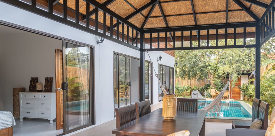 Villa in Surat Thani, Thailand 2 bedrooms № 169038