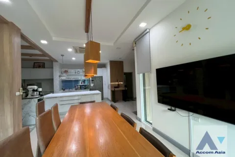 Haus in Bang Kaeo, Thailand 6 Schlafzimmer № 219014 - Foto 8