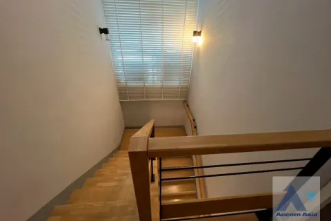 Haus in Bang Kaeo, Thailand 6 Schlafzimmer № 219014 - Foto 10
