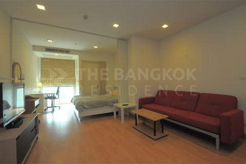 Condo in Bangkok, Thailand, 1 bedroom  № 184831 - photo 3