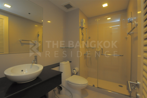 Condo in Bangkok, Thailand, 1 bedroom  № 184831 - photo 8