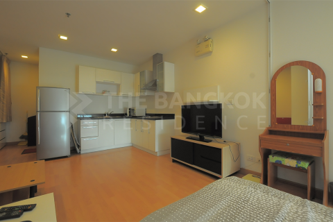 Condo in Bangkok, Thailand, 1 bedroom  № 184831 - photo 9