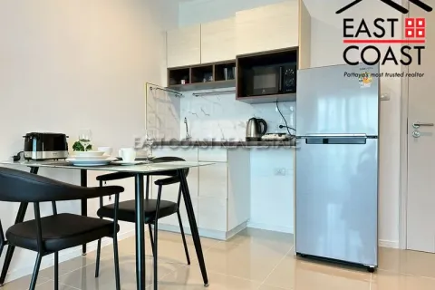 Condominio de 1 dormitorio en Jomtien Beach, Pattaya, Tailandia № 212999 - foto 4