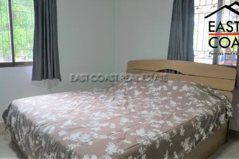 Casa de 2 dormitorios en Pattaya, Tailandia № 213002 - foto 8