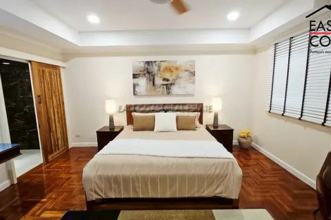 Condominio de 3 dormitorios en Jomtien Beach, Pattaya, Tailandia № 213001 - foto 15