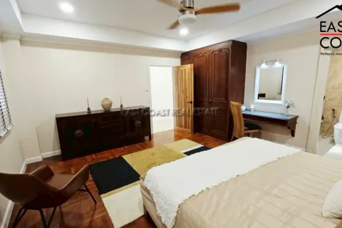 Condominio de 3 dormitorios en Jomtien Beach, Pattaya, Tailandia № 213001 - foto 13