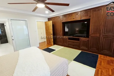 Condominio de 3 dormitorios en Jomtien Beach, Pattaya, Tailandia № 213001 - foto 26