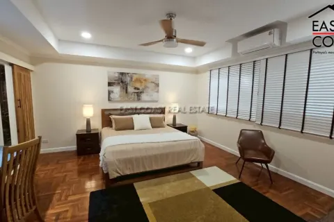 Condominio de 3 dormitorios en Jomtien Beach, Pattaya, Tailandia № 213001 - foto 12