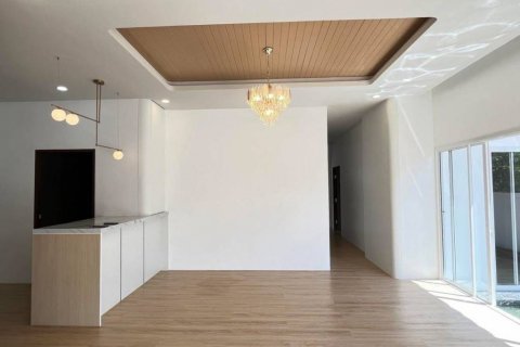 Villa in Ko Kaeo, Thailand 3 bedrooms № 114600 - photo 3