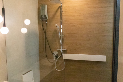 House in Bangkok, Thailand 4 bedrooms № 190357