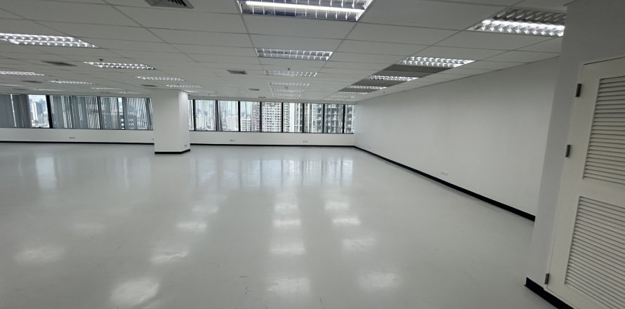 Office à Huai Khwang, Bangkok, Thaïlande № 161954