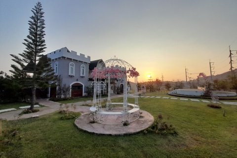 House in Phetchabun, Thailand 6 bedrooms № 161952 - photo 6