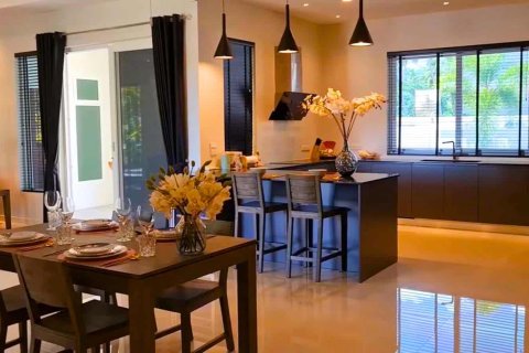 Villa in Hua Hin, Thailand 4 bedrooms № 165849 - photo 3