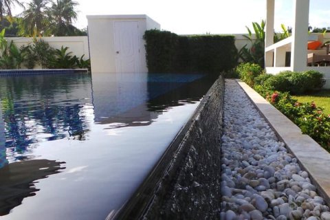 Villa à Hua Hin, Thaïlande 4 chambres № 165847 - photo 7