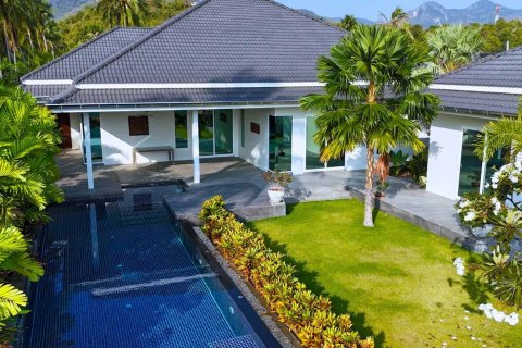 Villa à Hua Hin, Thaïlande 4 chambres № 165847 - photo 2