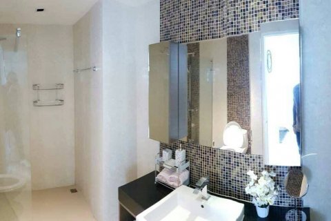 Студия в кондо в Паттайе, Таиланд № 145137 - фото 6