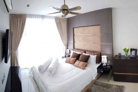 Студия в кондо в Паттайе, Таиланд № 145137 - фото 4