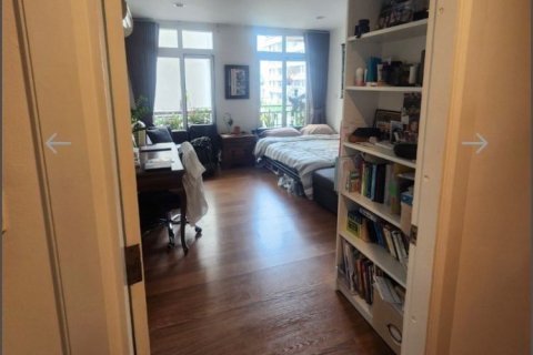 Кондоминиум с 2 спальнями в Ваттхане, Бангкок, Таиланд № 147667 - фото 14