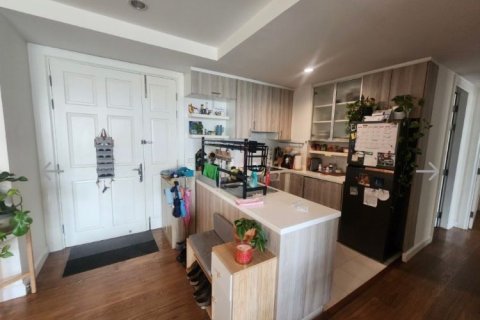 Кондоминиум с 2 спальнями в Ваттхане, Бангкок, Таиланд № 147667 - фото 3