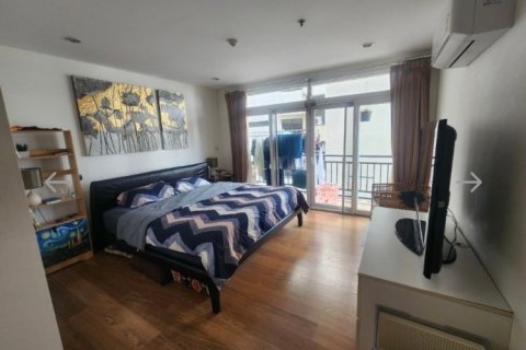 Кондоминиум с 2 спальнями в Ваттхане, Бангкок, Таиланд № 147667 - фото 8