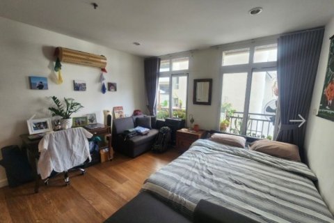 Кондоминиум с 2 спальнями в Ваттхане, Бангкок, Таиланд № 147667 - фото 10